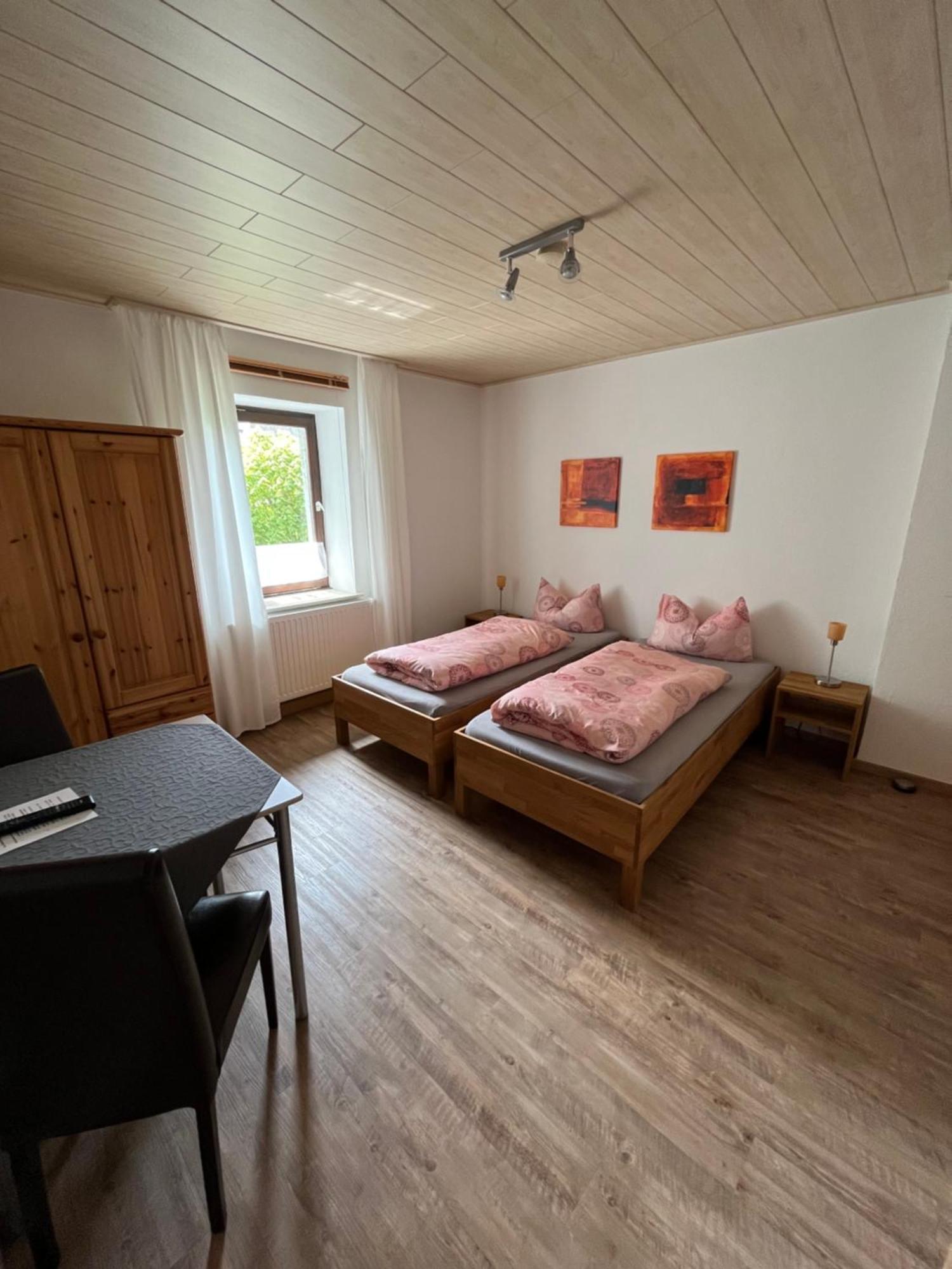 Haus Claudia Otel Müllenbach Dış mekan fotoğraf